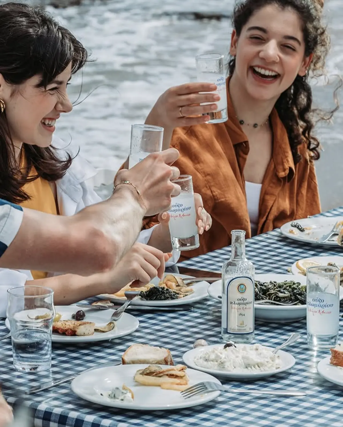 Ouzo Plomari Isidoros Arvanitis Marketing Image